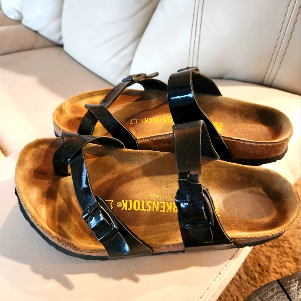 Birkenstock 37 black patent